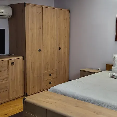 Appartement къща ,,велбъжд,,